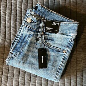 NWT Mens Express Slim Straight Light Denim Jeans 28x30